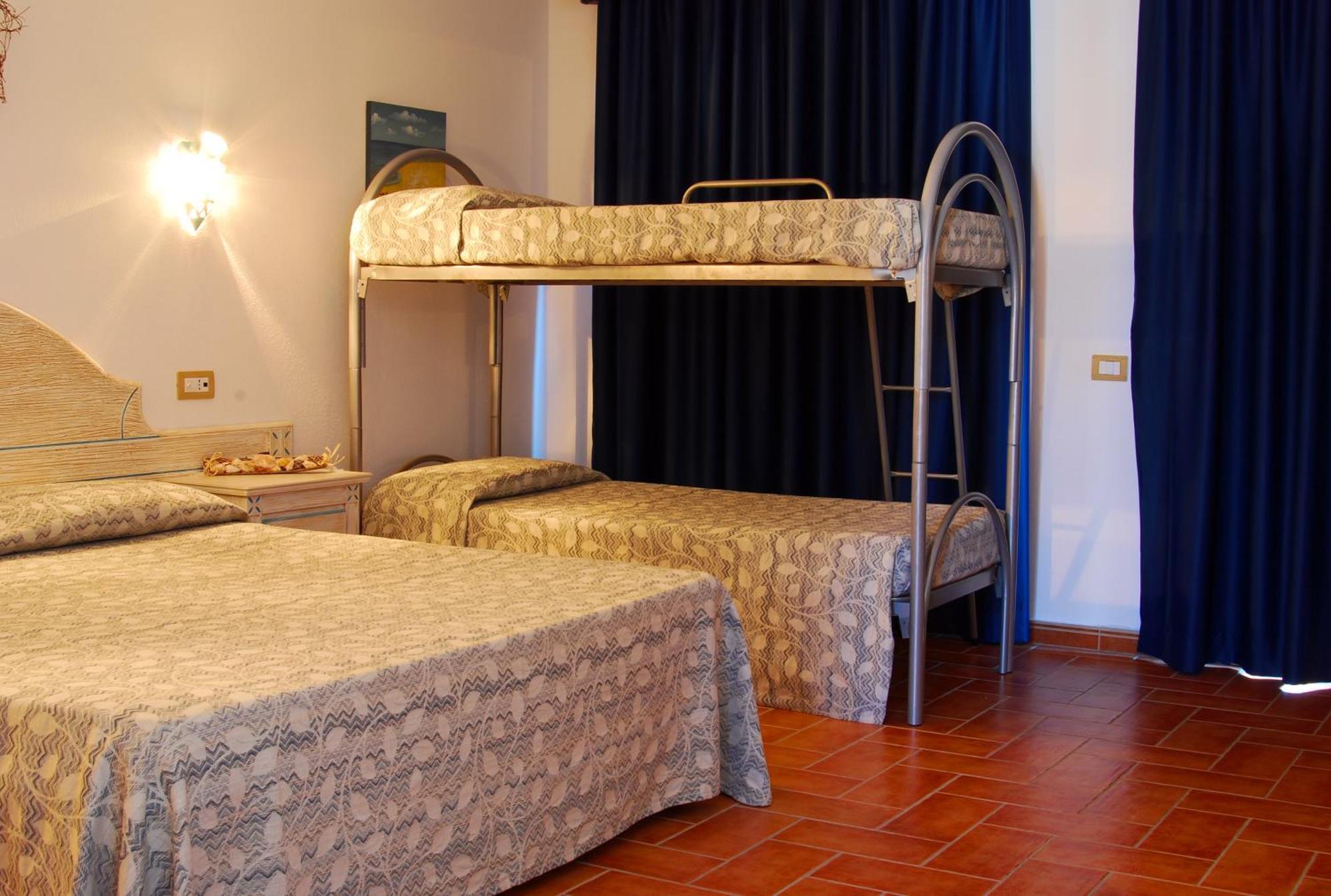 Hotel Le Sabbie Калазетта Экстерьер фото